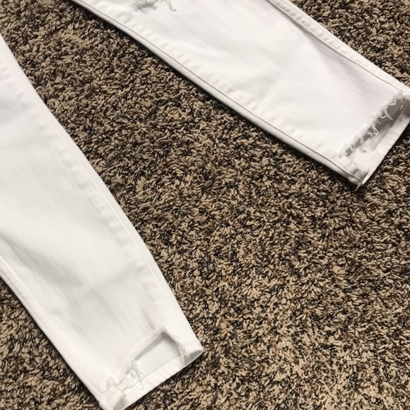 🐠PAIGE Verdugo Skinny Distressed Ankle Jeans with Stretch | EUC! - Picture 4 of 9